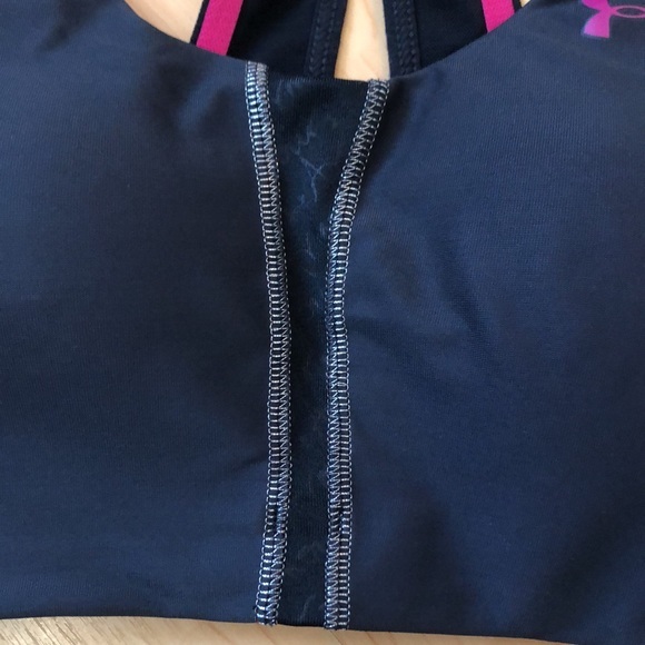 Under Armour Sports Bra - 34C - Picture 4 of 14